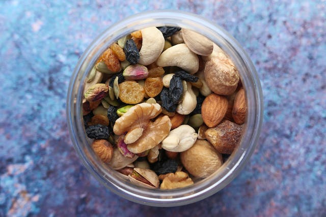 Avoid Eating Nuts When Using Dentures